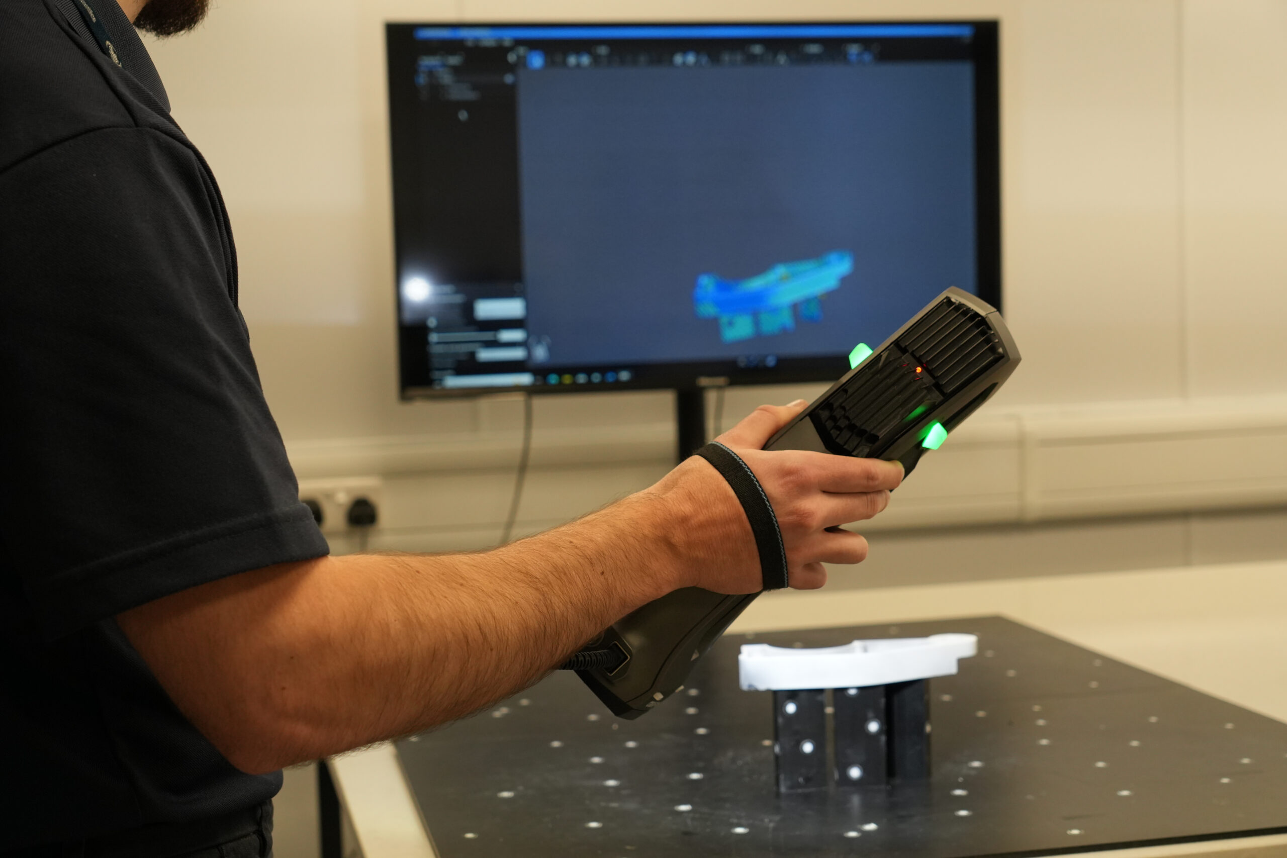 Handheld 3D Scanner mapping the precise plastic component on the screen as part of the reverse engineering service offered in-house at Oadby Plastics