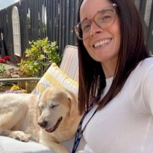 Team member and their dog of Oadby Plastics